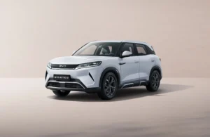 BYD_Harmony_Auto_Elektryczny_ATTO-2_Nadwozie_Skiing-White