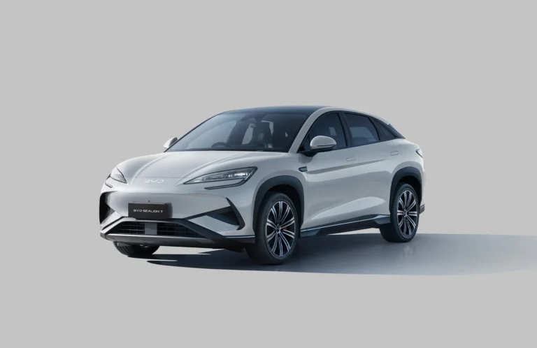 BYD_Harmony_Auto_Elektryczny_Sealion-7_Nadwozie_Indigo-Grey