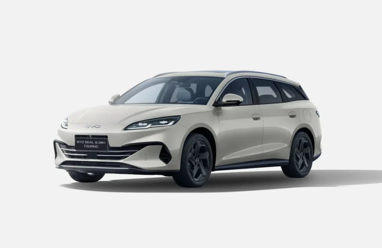 BYD_Harmony_Auto_Hybrydowy_Seal-6-DM-i-Touring_Nadwozie_Sandstone