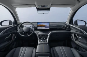 BYD_Harmony_Auto_Hybrydowy_Sealion-5-DM-i_Wnętrze_Black