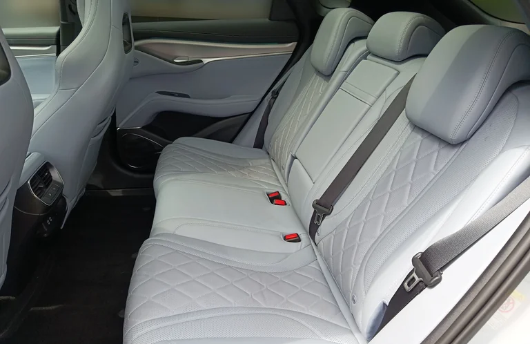 BYD_Harmony-Auto_Sealion_7_Excellence_AWD_8