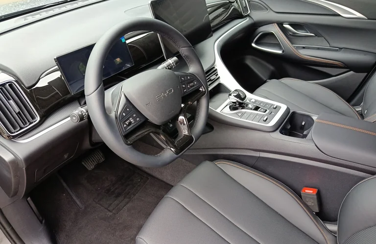 BYD_Harmony_Auto_Sealion_5_DM-i_Design_2